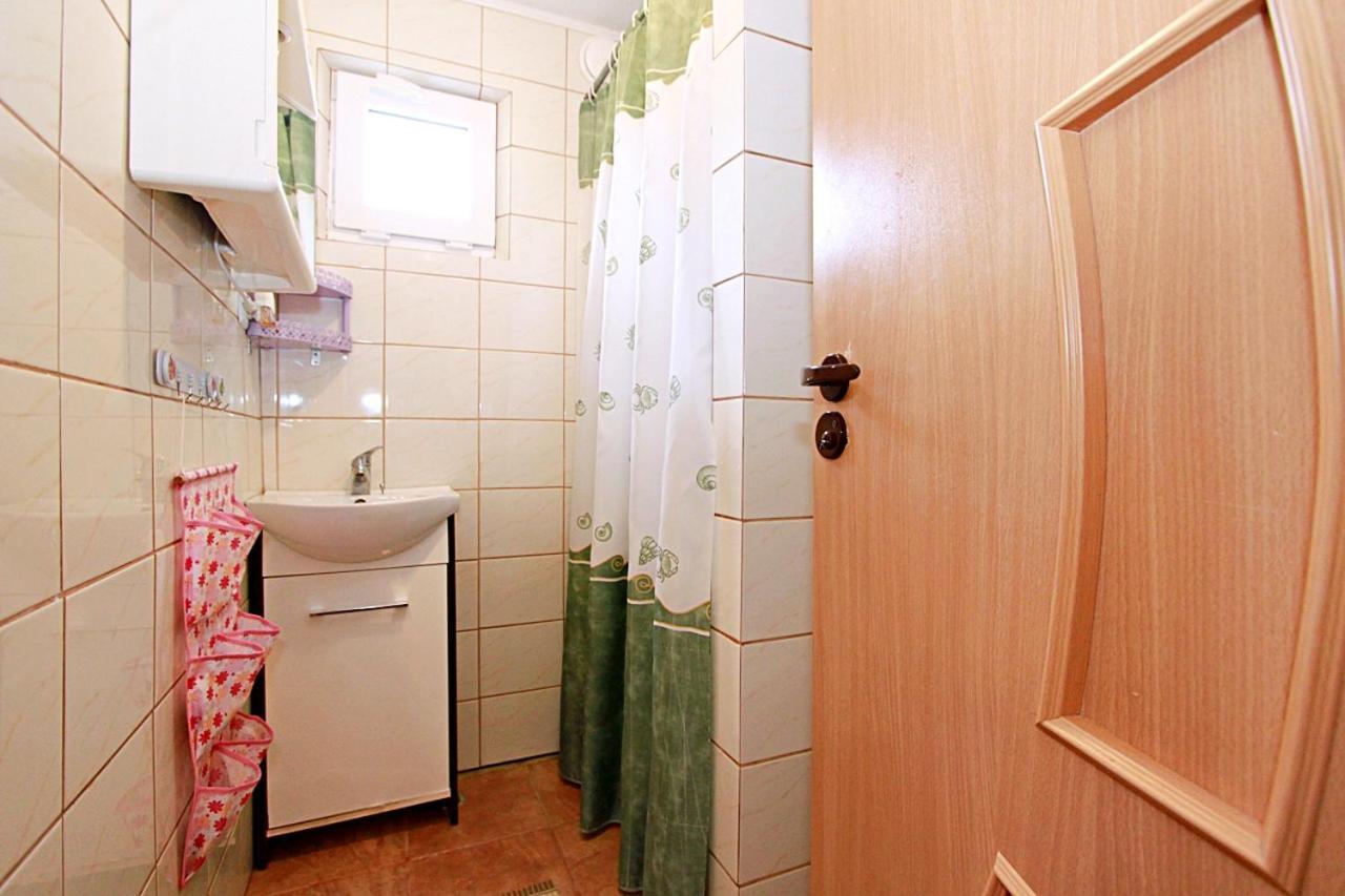 Domki Wczasowe Mazury - Ferienhaus Masuren - Do 12 Osob - Idealny Dla Grup Dluzek Eksteriør billede